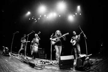 Bluegrass teleprompter lyrics on stage Stageprompter Billy Strings