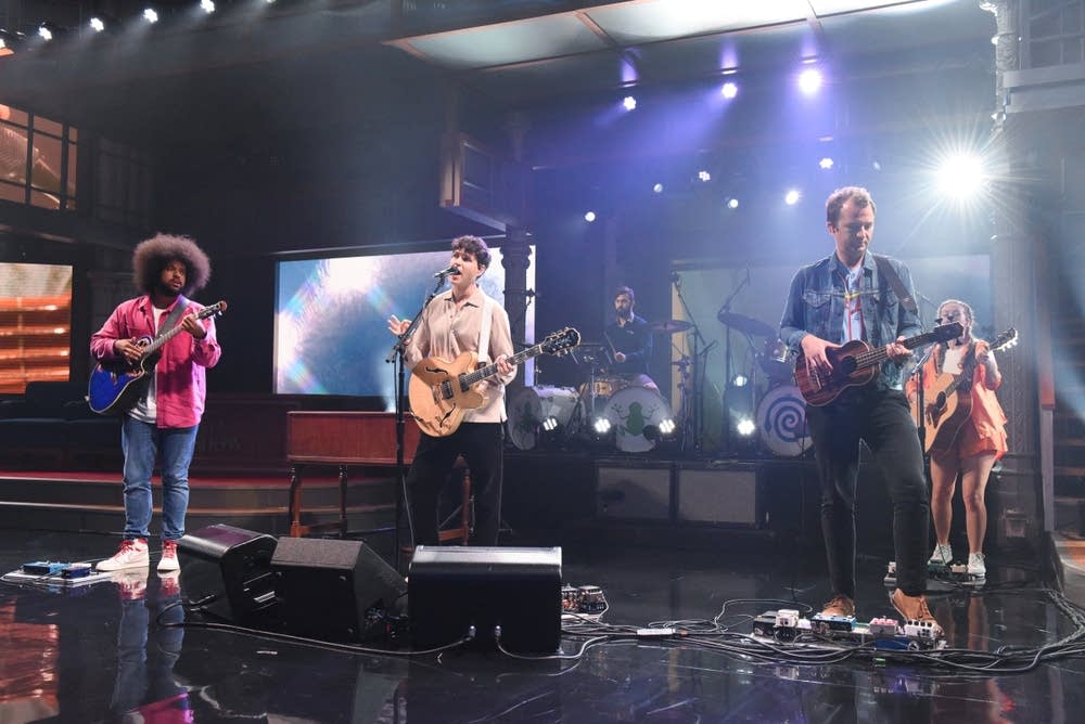 Stageprompter USA | Stage Teleprompters & Lyric Monitors for Musicians